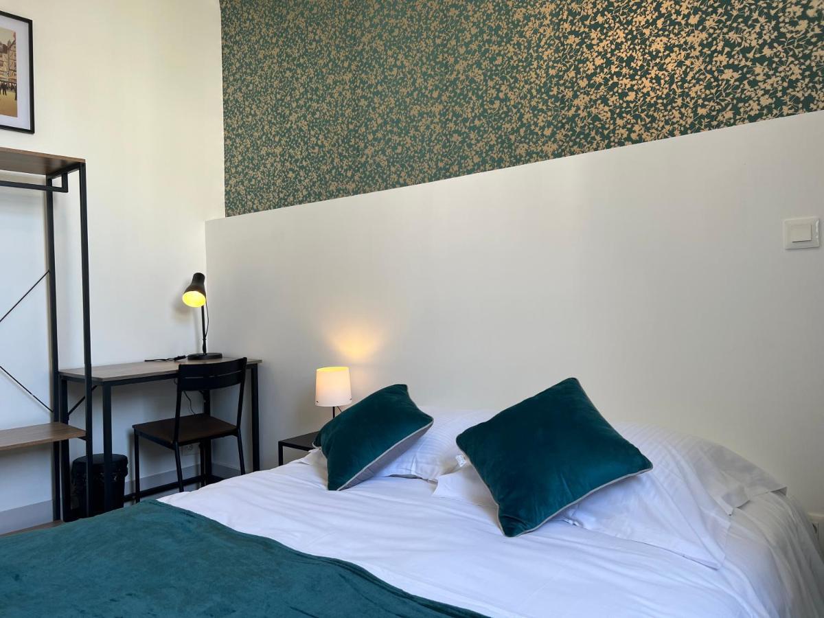 Hotel Tulty Тур Екстериор снимка