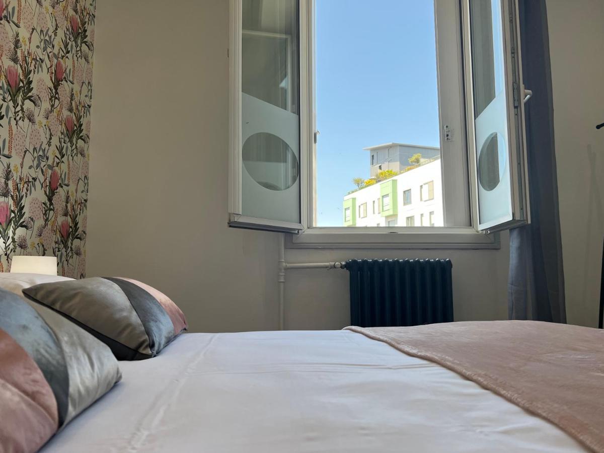 Hotel Tulty Тур Екстериор снимка