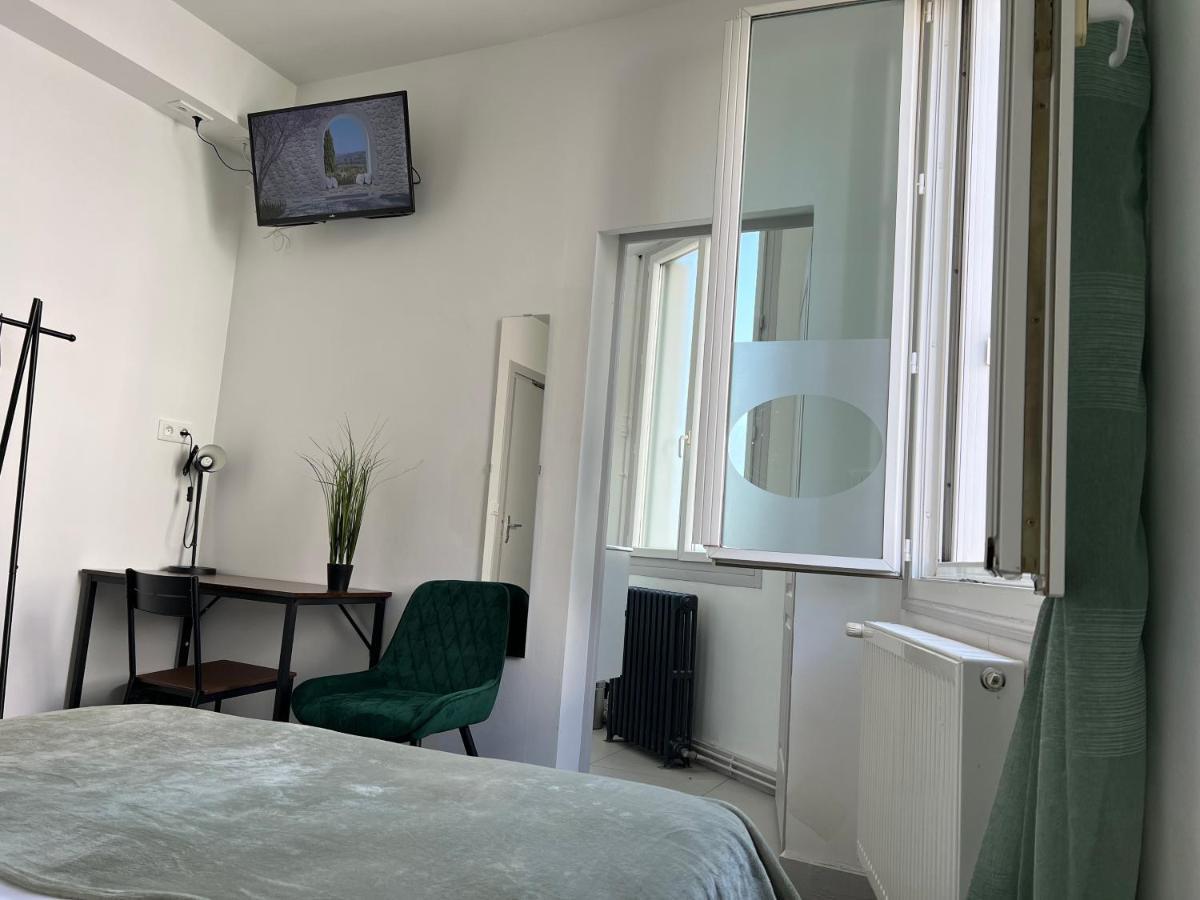 Hotel Tulty Тур Екстериор снимка